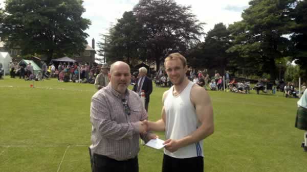 RWM Colin Davie with winner Kevin Eadie
